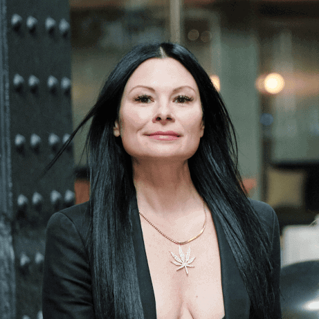 Kymberly Byrnes, co-founder and CXO of TribeTokes, headshot